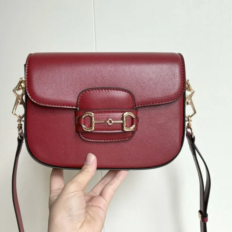 Alternative view of Gucci Satchel Bags-492