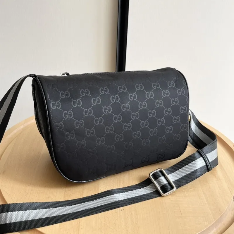 Gucci Satchel Bags-533 - Image 3