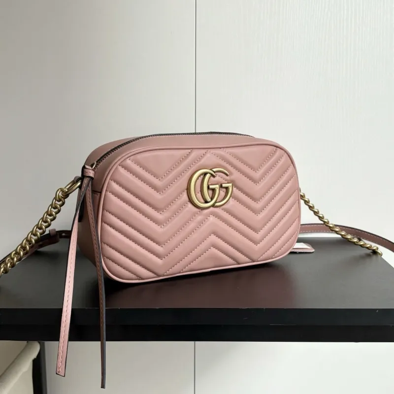 Alternative view of Gucci Satchel Bags-536