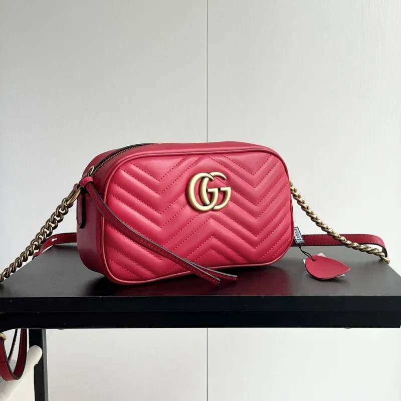 Alternative view of Gucci Satchel Bags-540