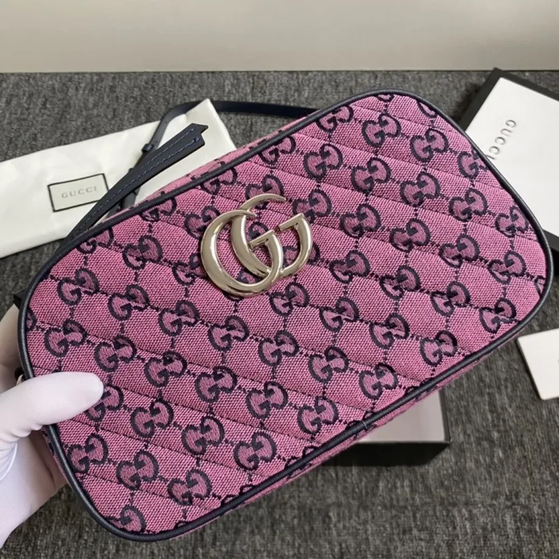 Alternative view of Gucci Satchel Bags-544