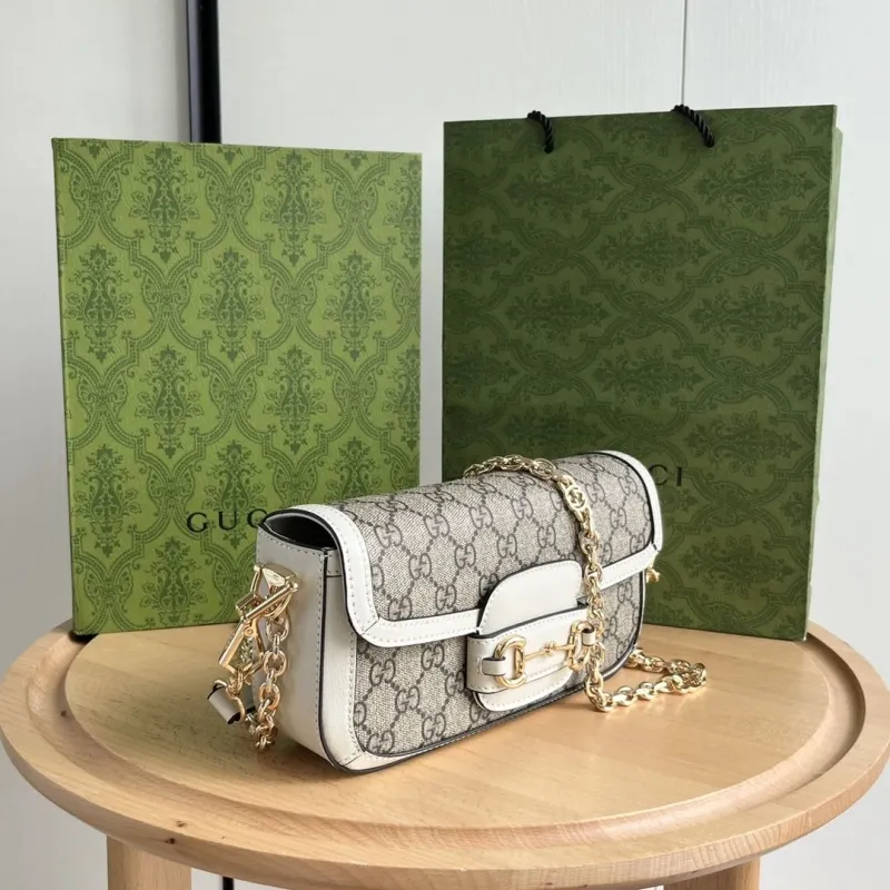 Alternative view of Gucci Satchel Bags-552