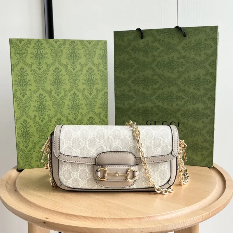 Gucci Satchel Bags-553