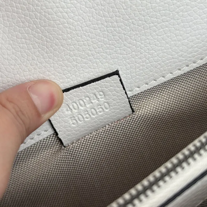 Gucci Satchel Bags-558 - Image 8