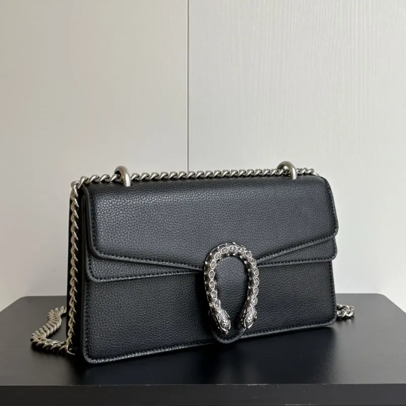 Alternative view of Gucci Satchel Bags-585