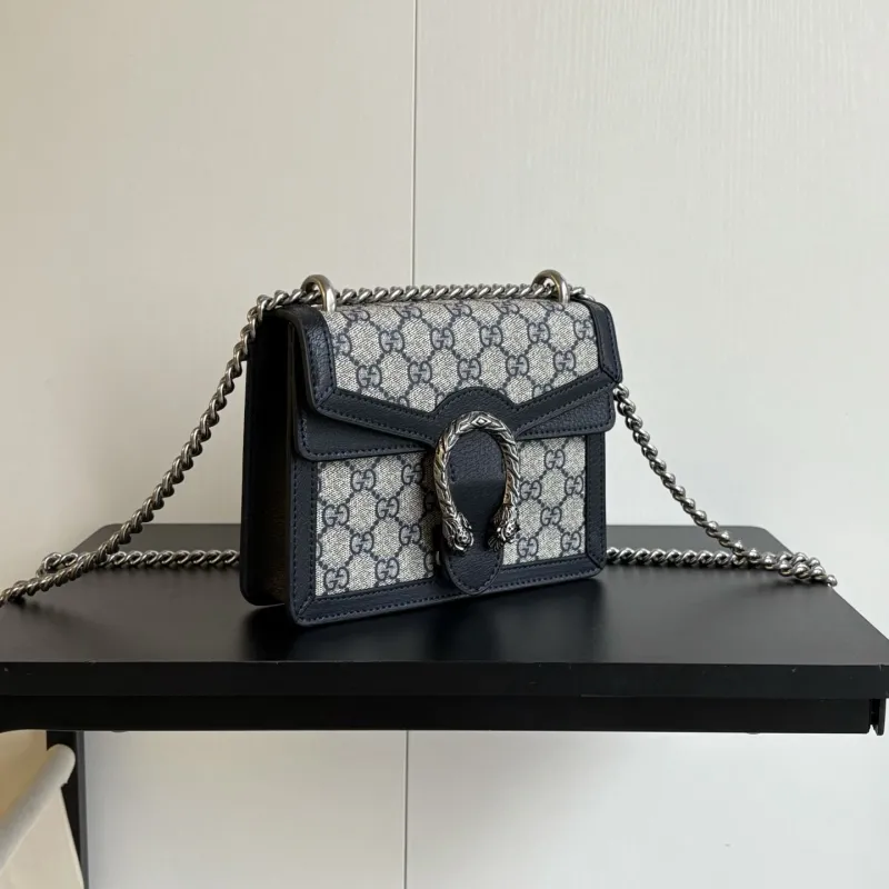 Alternative view of Gucci Satchel Bags-590