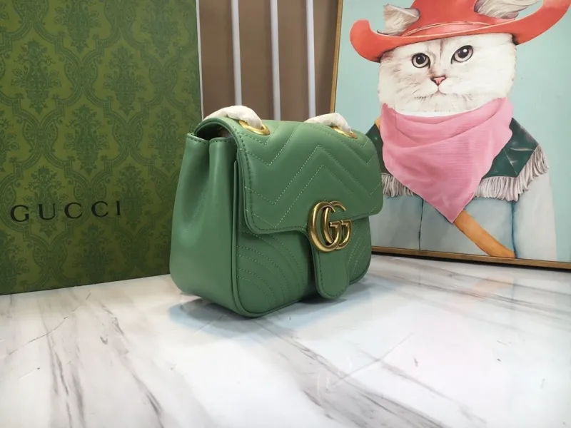 Alternative view of Gucci Satchel Bags-616