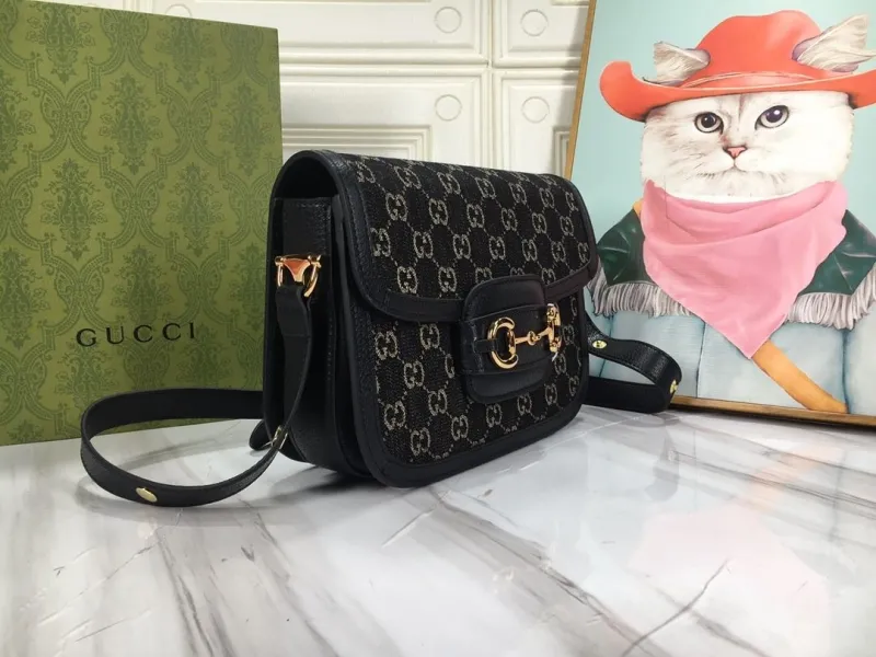 Alternative view of Gucci Satchel Bags-622