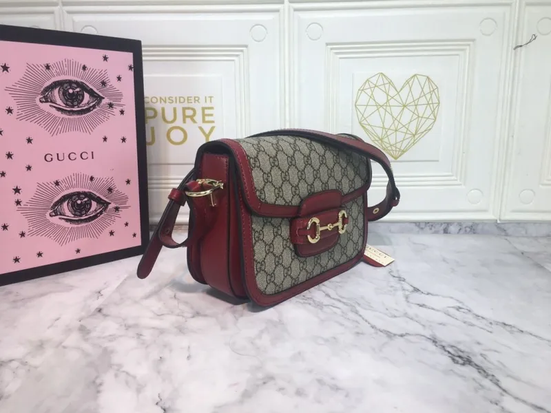Alternative view of Gucci Satchel Bags-623