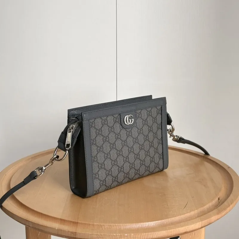Alternative view of Gucci Satchel Bags-632