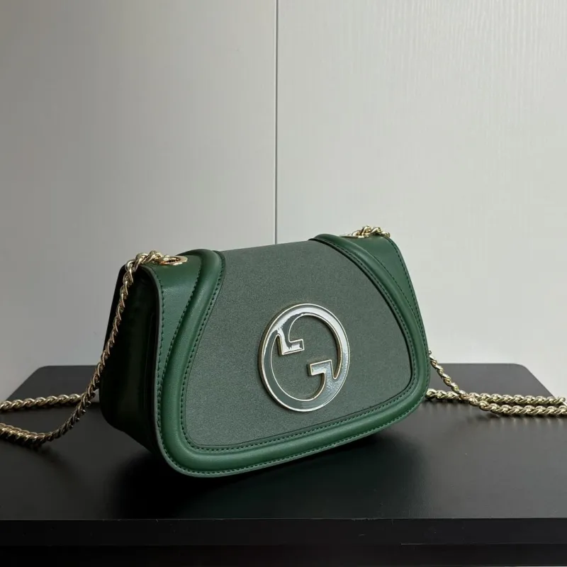 Alternative view of Gucci Satchel Bags-637