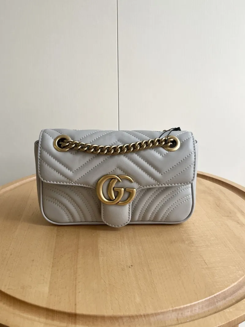 Gucci Satchel Bags-642