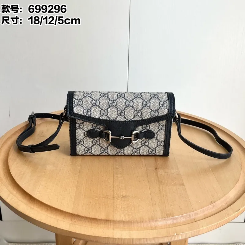 Gucci Satchel Bags-661