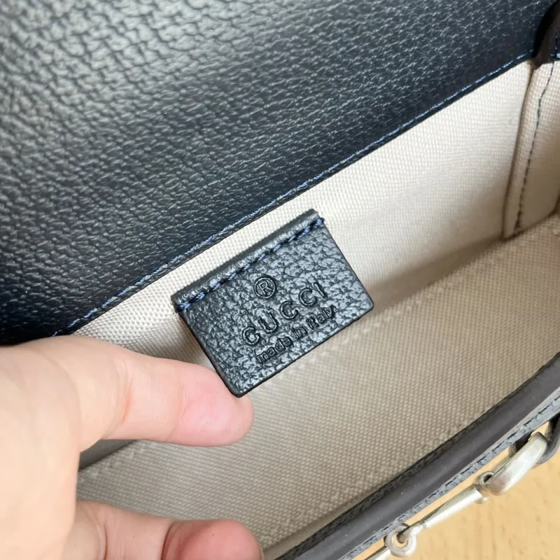 Alternative view of Gucci Satchel Bags-661