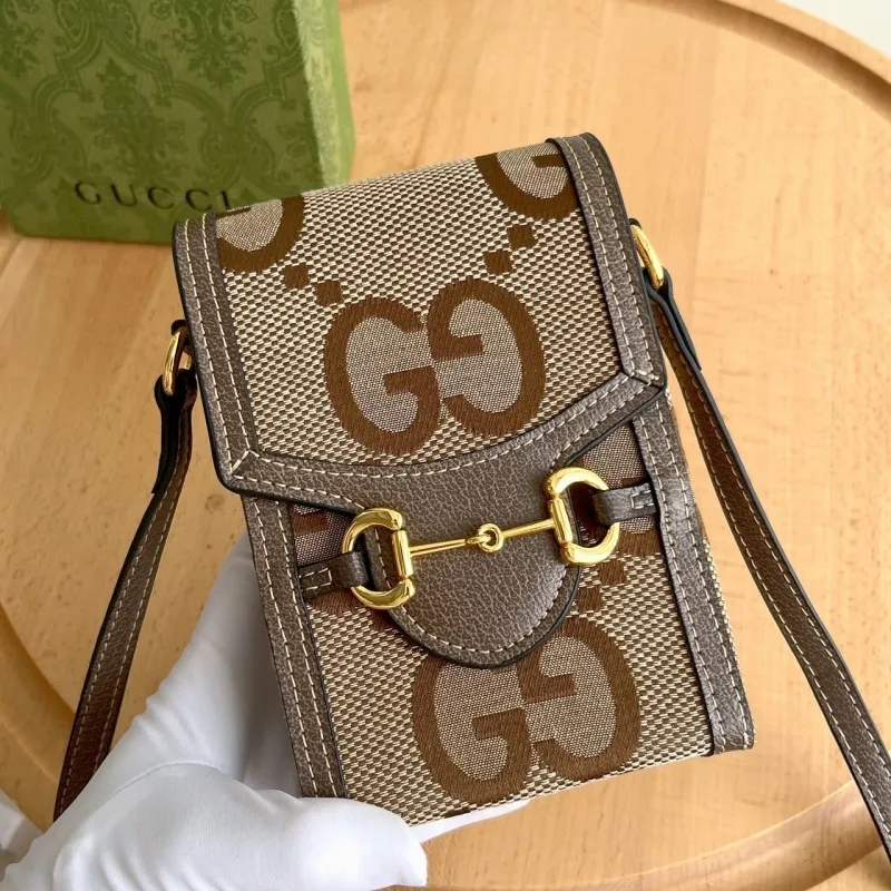 Alternative view of Gucci Satchel Bags-666