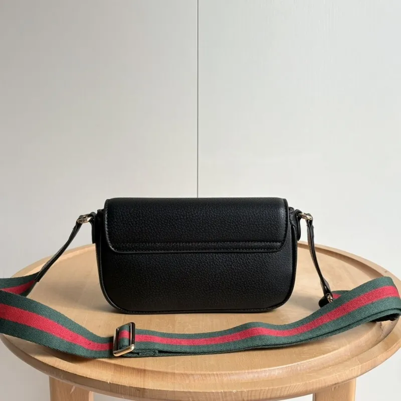Alternative view of Gucci Satchel Bags-669