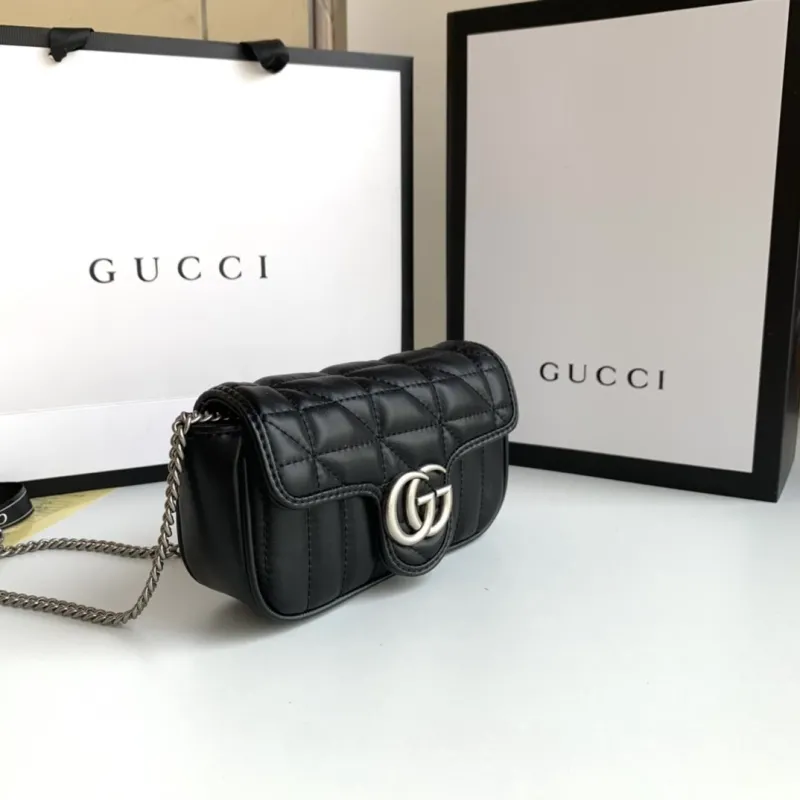 Alternative view of Gucci Satchel Bags-677