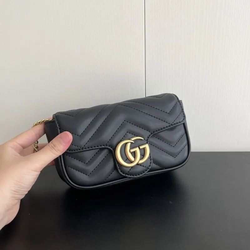 Alternative view of Gucci Satchel Bags-678