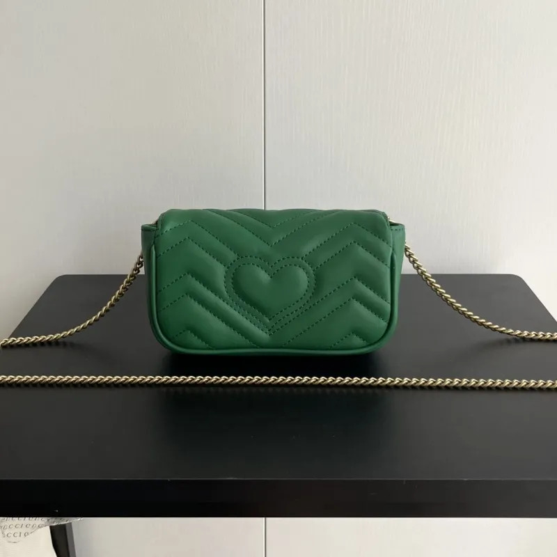 Alternative view of Gucci Satchel Bags-684