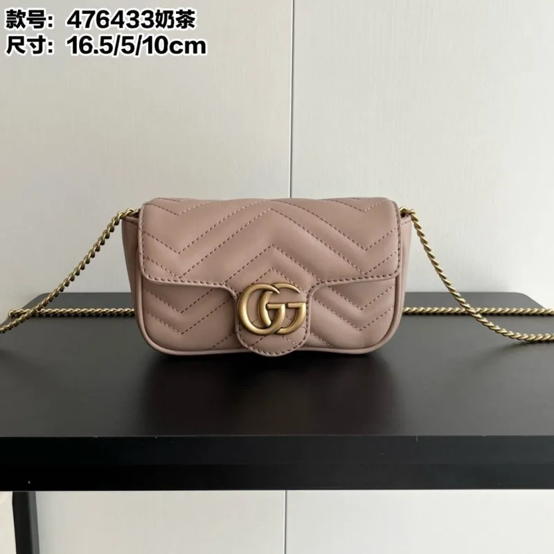 Gucci Satchel Bags-686