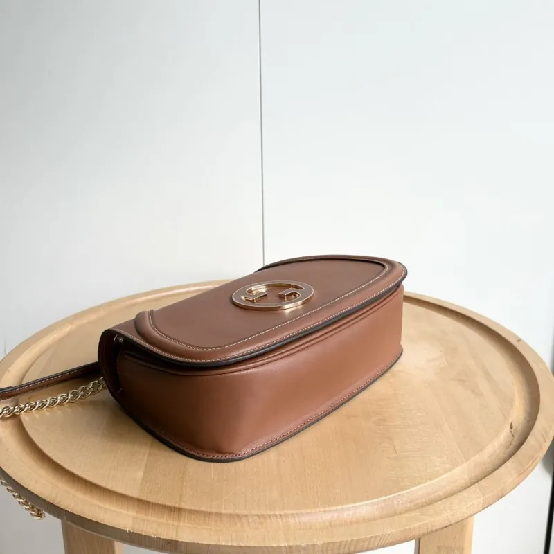 Alternative view of Gucci Satchel Bags-702