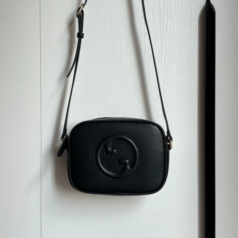 Alternative view of Gucci Satchel Bags-707
