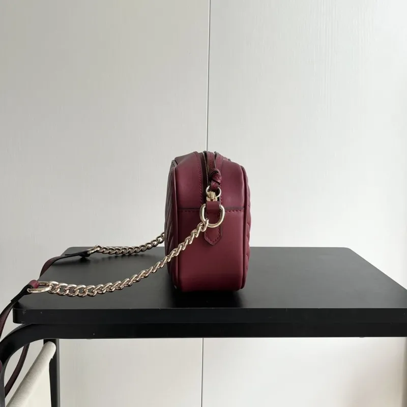 Alternative view of Gucci Satchel Bags-800