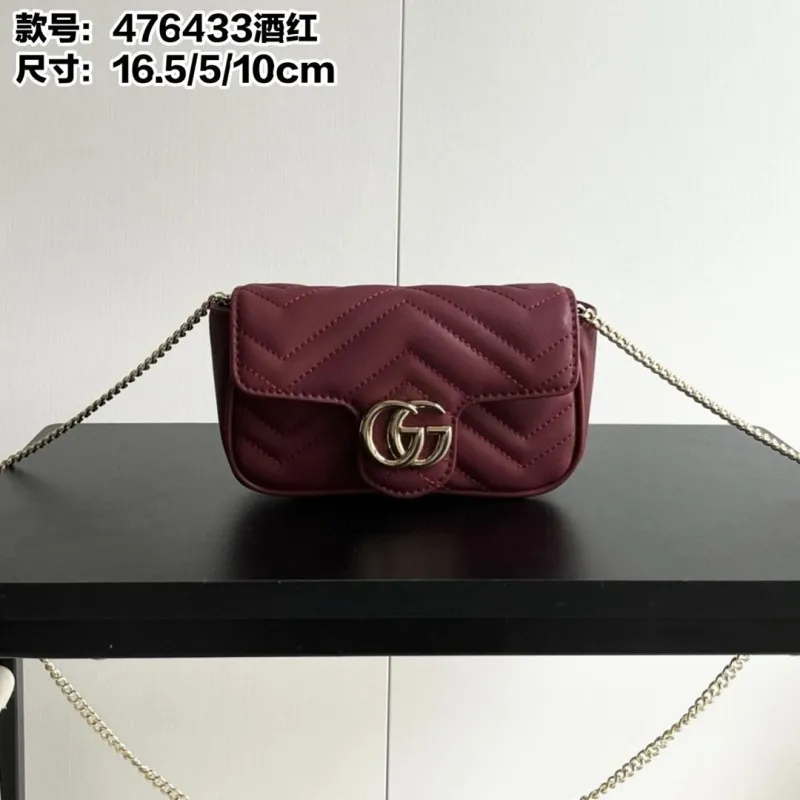 Gucci Satchel Bags-801