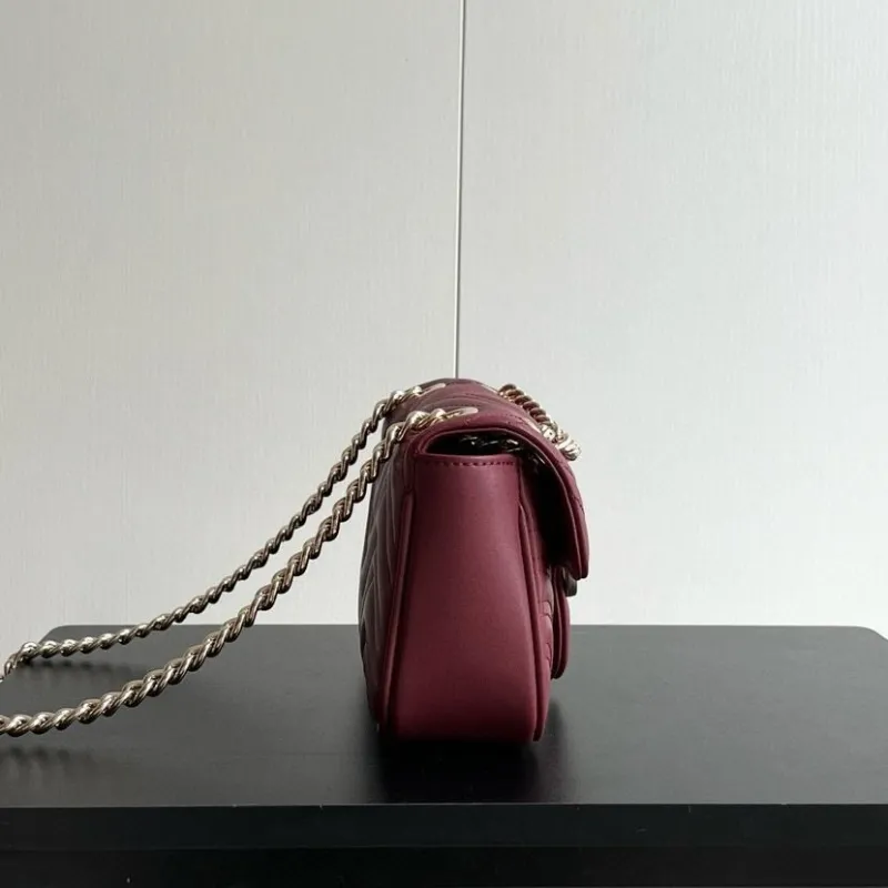 Alternative view of Gucci Satchel Bags-802