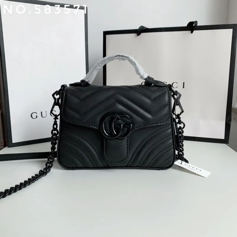 Gucci Satchel Bags-814