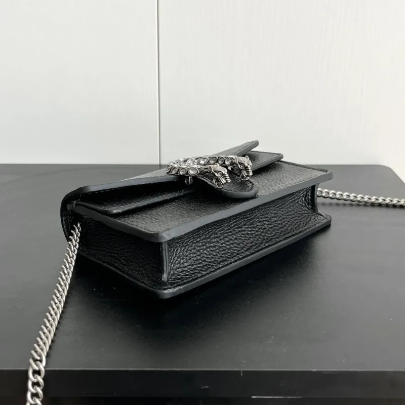 Alternative view of Gucci Satchel Bags-820