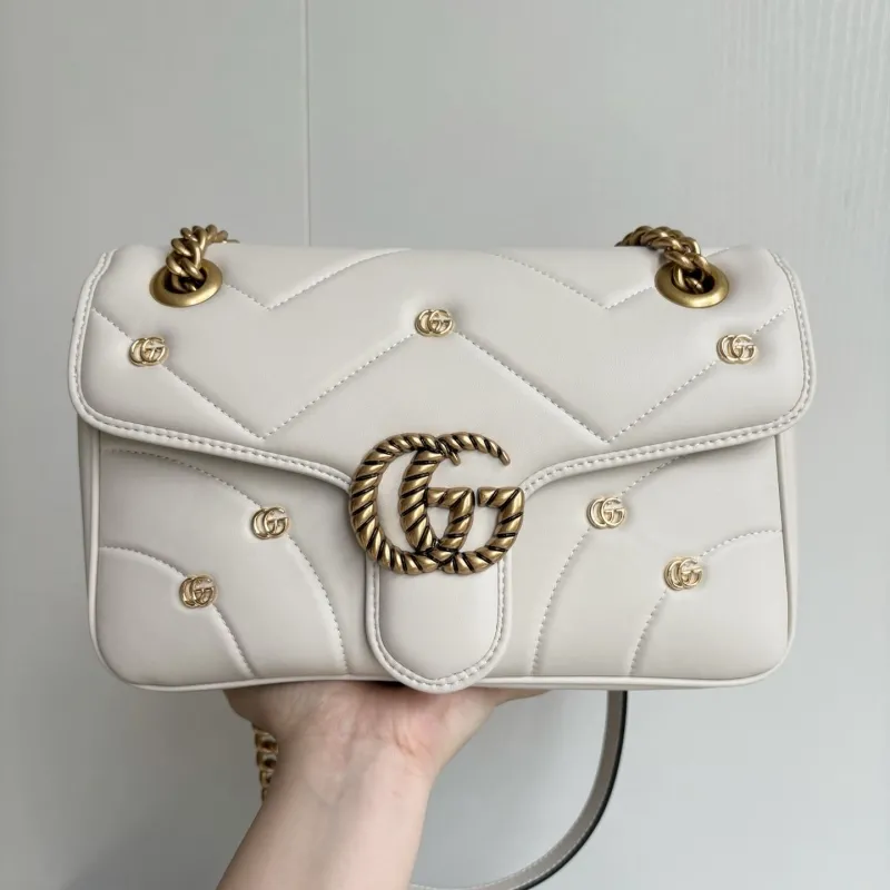 Alternative view of Gucci Satchel Bags-837