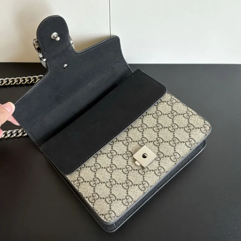 Alternative view of Gucci Satchel Bags-865