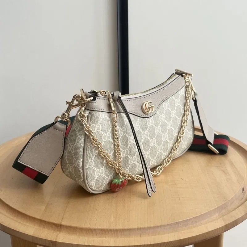 Alternative view of Gucci Satchel Bags-885