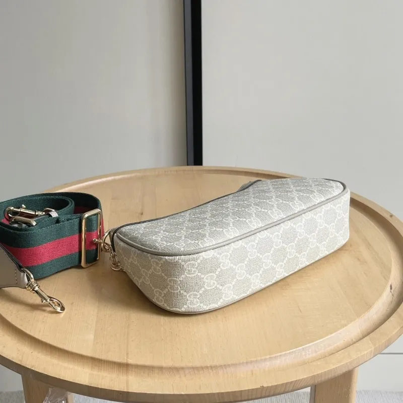 Gucci Satchel Bags-886 - Image 3
