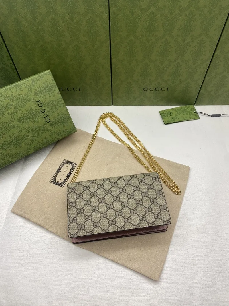 Alternative view of Gucci Satchel Bags-907