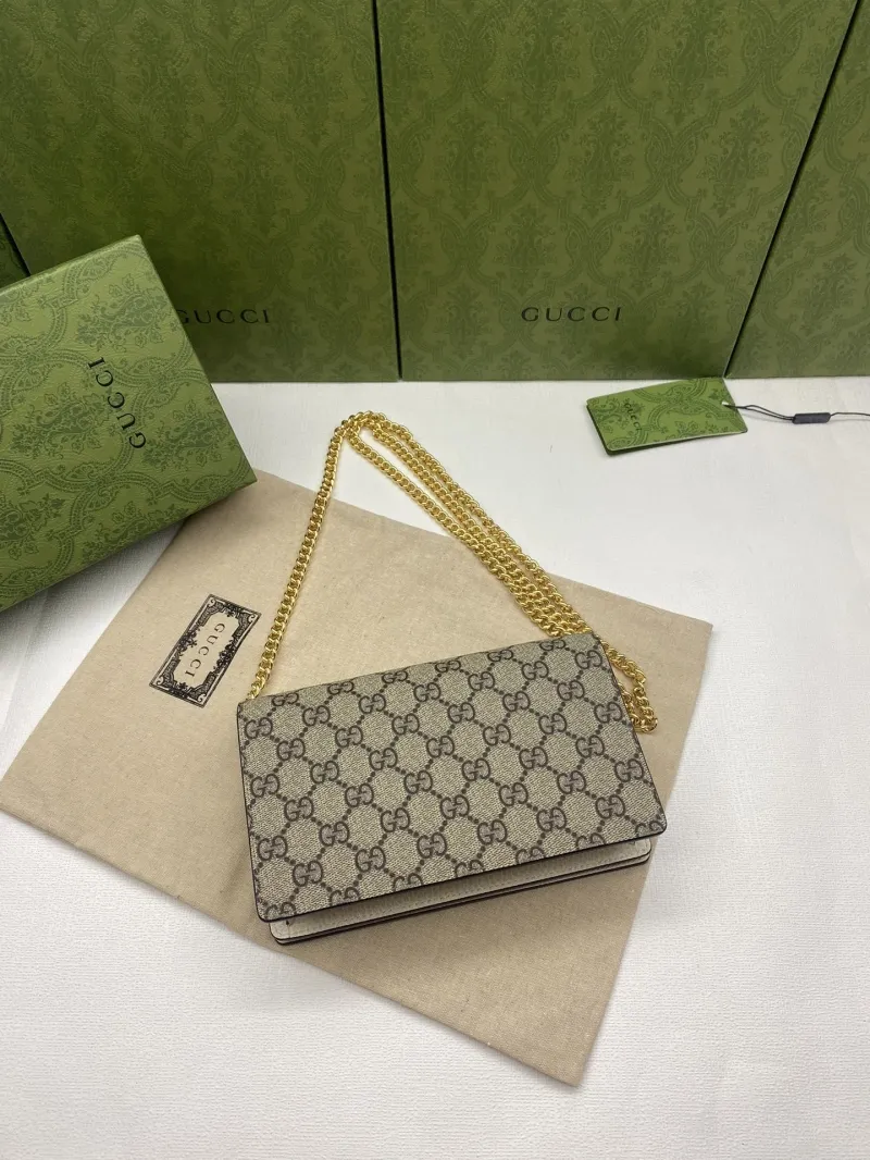 Alternative view of Gucci Satchel Bags-908