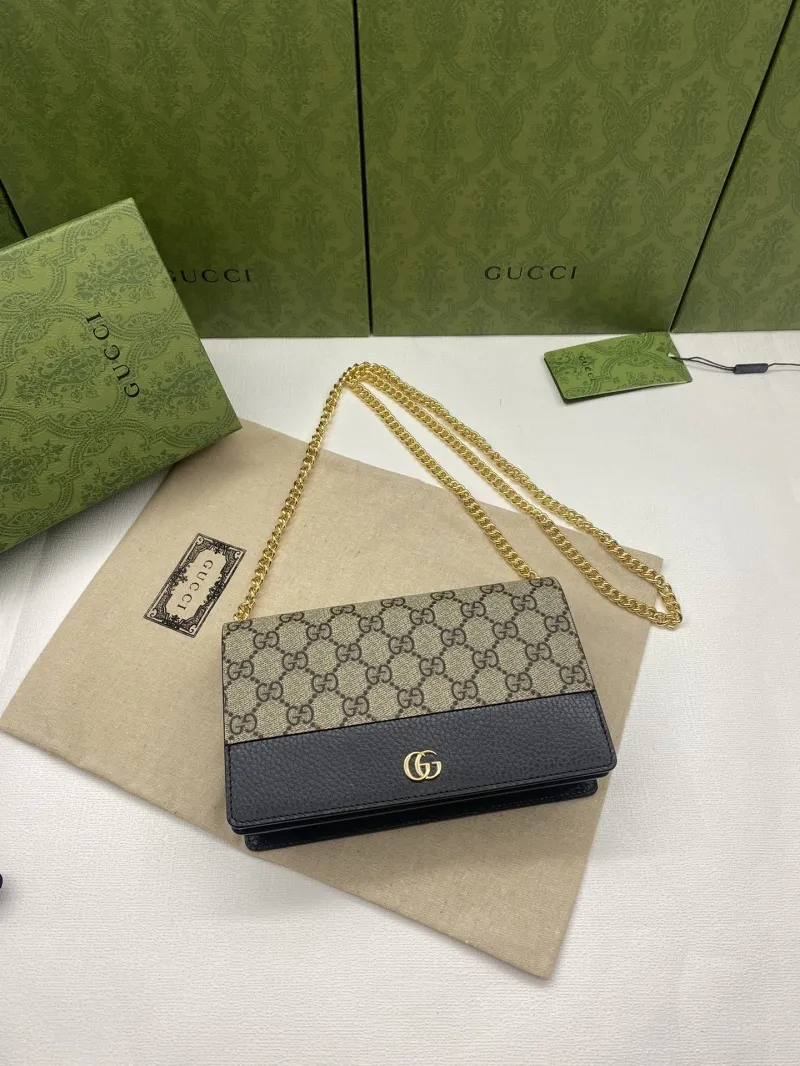 Gucci Satchel Bags-909