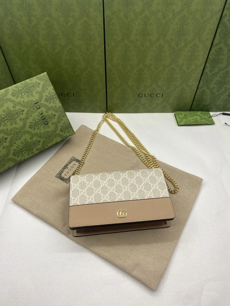 Gucci Satchel Bags-910