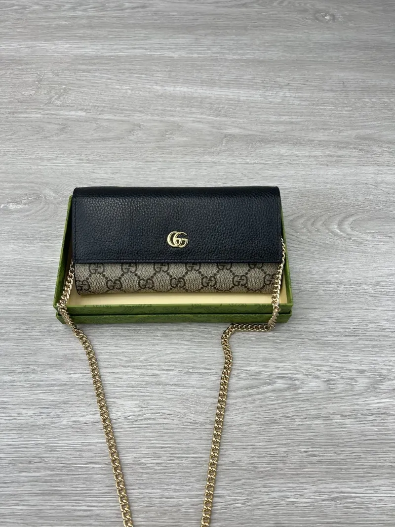 Gucci Satchel Bags-911