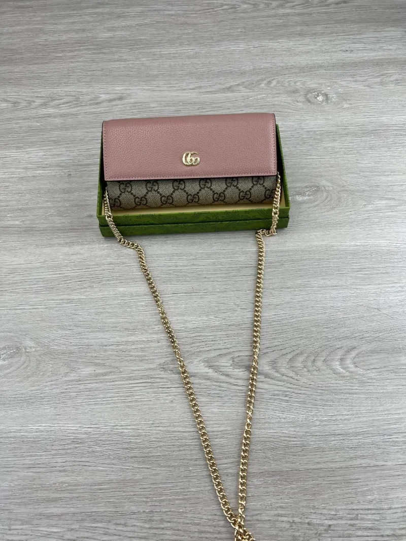 Gucci Satchel Bags-912