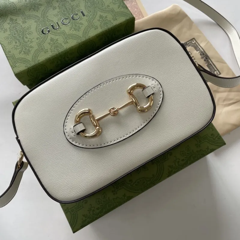 Alternative view of Gucci Satchel Bags-925