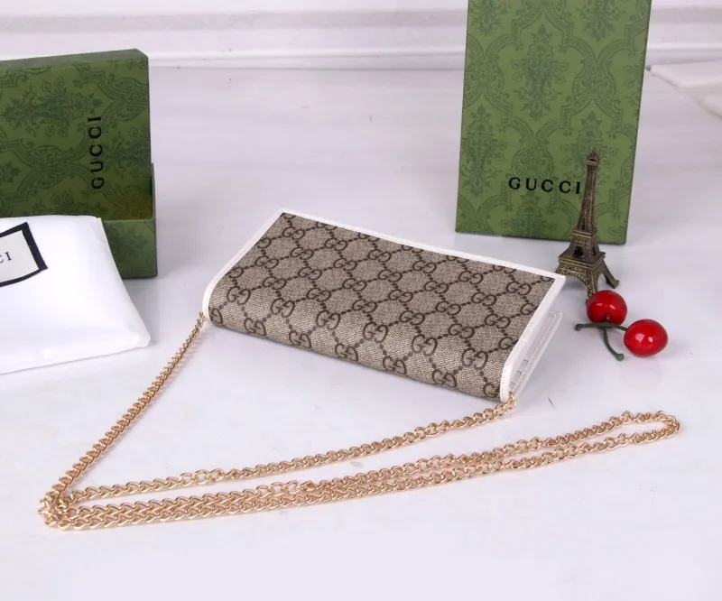 Gucci Satchel Bags-929 - Image 3