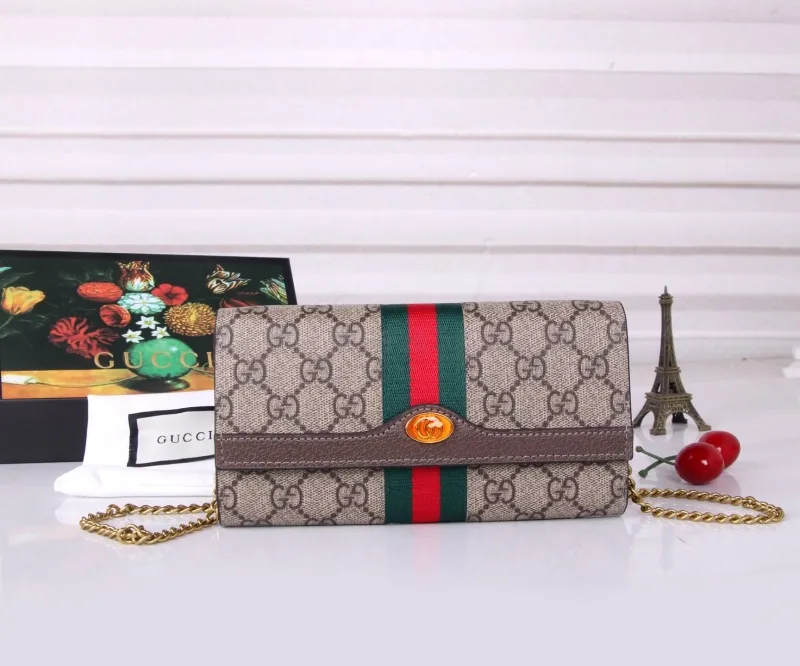 Gucci Satchel Bags-941