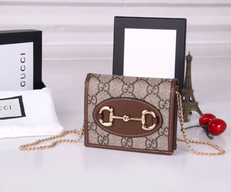 Alternative view of Gucci Satchel Bags-945