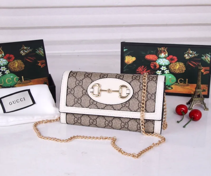 Alternative view of Gucci Satchel Bags-946