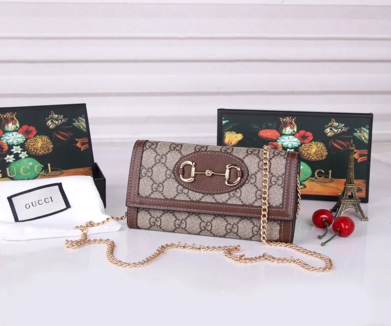 Alternative view of Gucci Satchel Bags-947