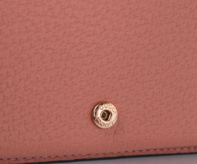 Alternative view of Gucci Satchel Bags-949