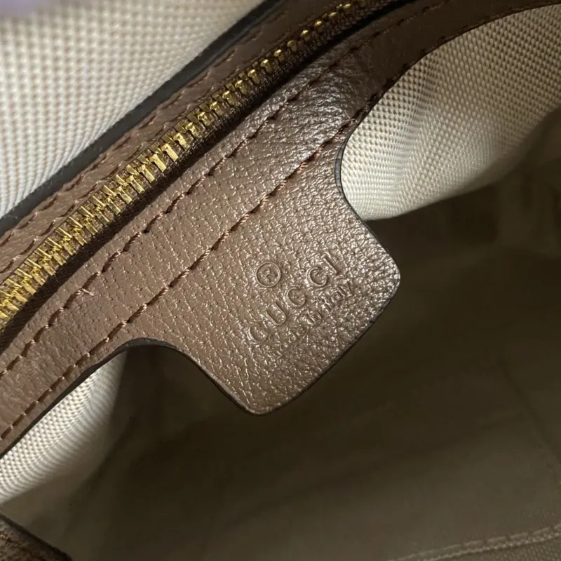 Gucci Satchel Bags-964 - Image 9
