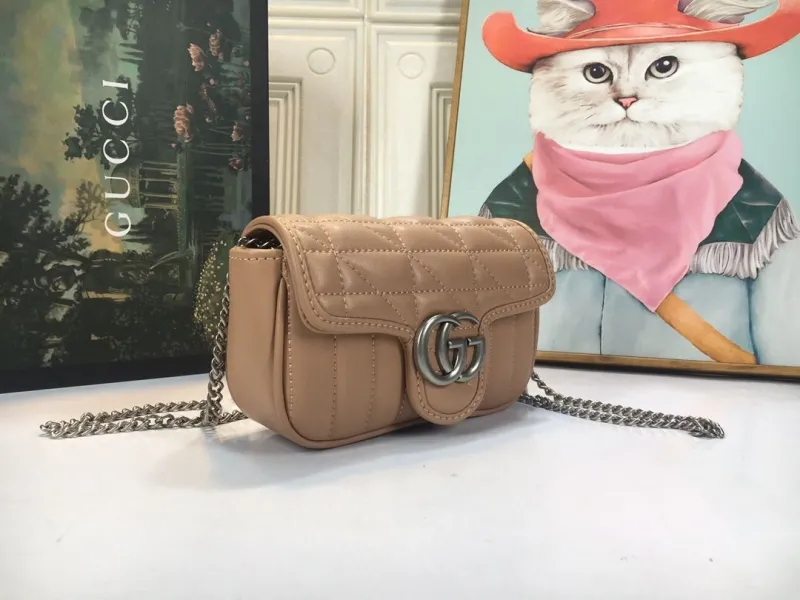 Alternative view of Gucci Satchel Bags-966